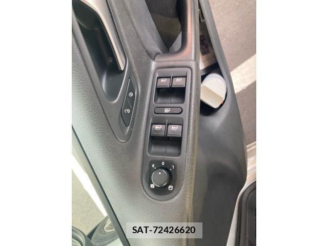 VolksWagen GOLF 2009-12 8415828-13