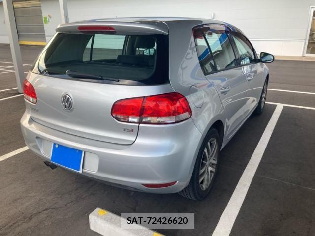 VolksWagen GOLF 2009-12 8415828-1