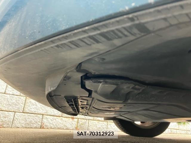 VolksWagen GOLF 2015-09 8415824-12
