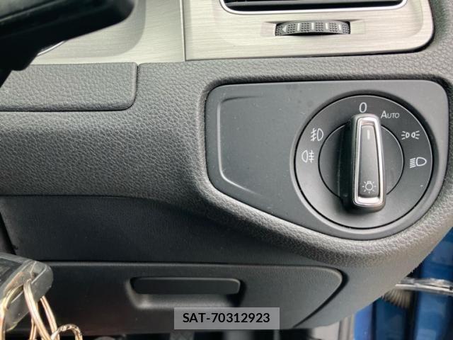 VolksWagen GOLF 2015-09 8415824-19