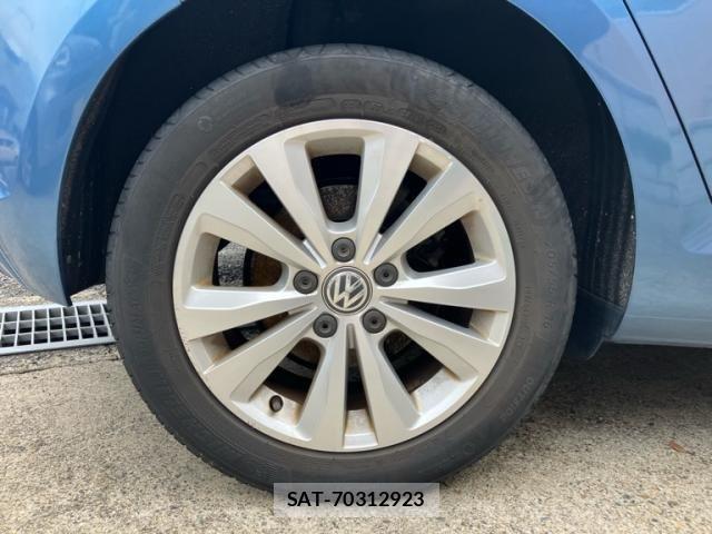 VolksWagen GOLF 2015-09 8415824-6