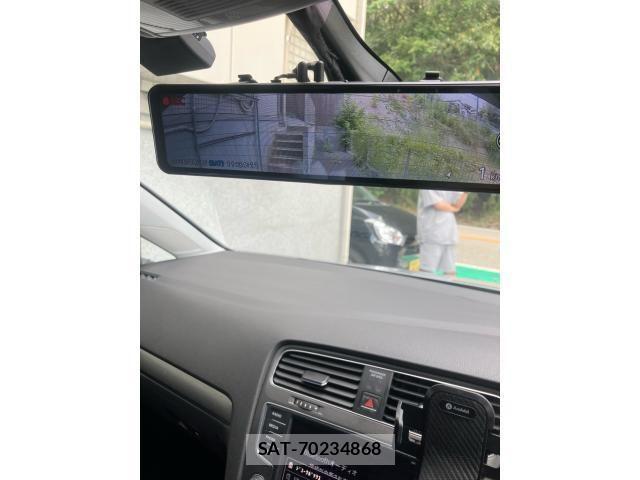 VolksWagen GOLF 2013-11 8439101-14