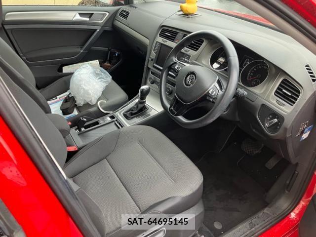 VolksWagen GOLF 2014-02 8458768-12
