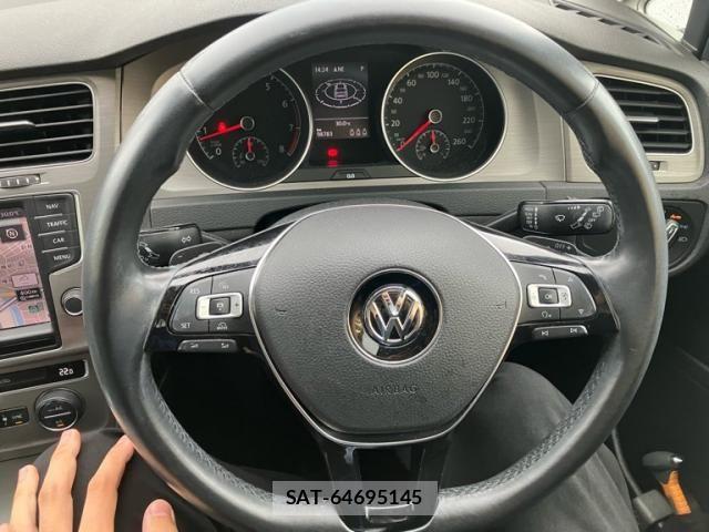 VolksWagen GOLF 2014-02 8458768-16