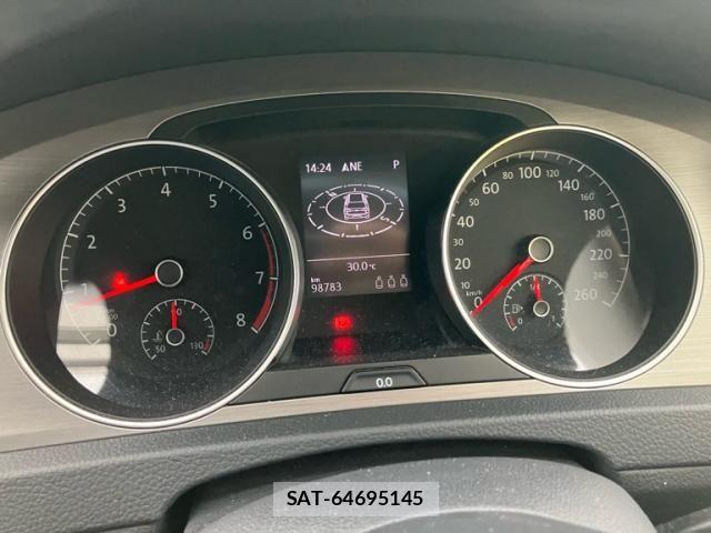 VolksWagen GOLF 2014-02 8458768-17