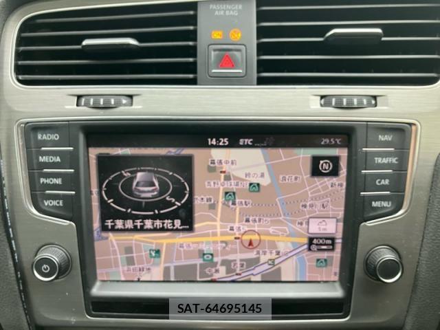 VolksWagen GOLF 2014-02 8458768-18