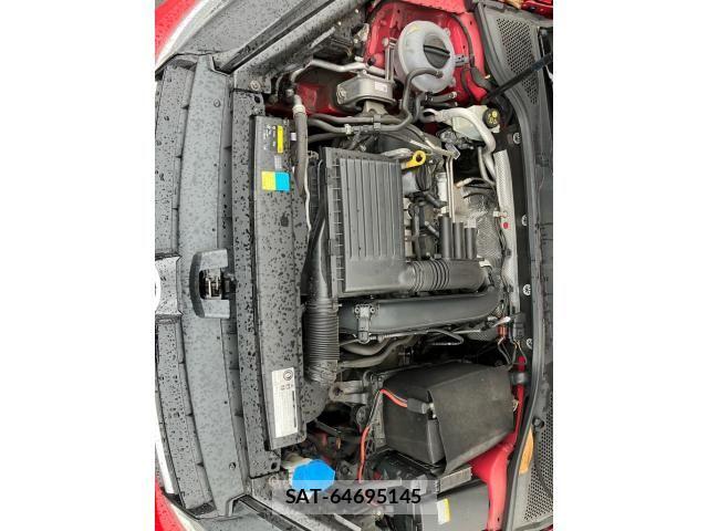 VolksWagen GOLF 2014-02 8458768-24
