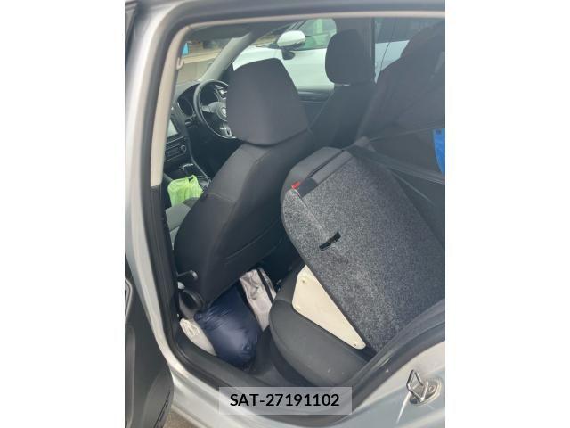 VolksWagen GOLF 2009-09 8458767-12