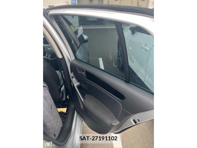VolksWagen GOLF 2009-09 8458767-15