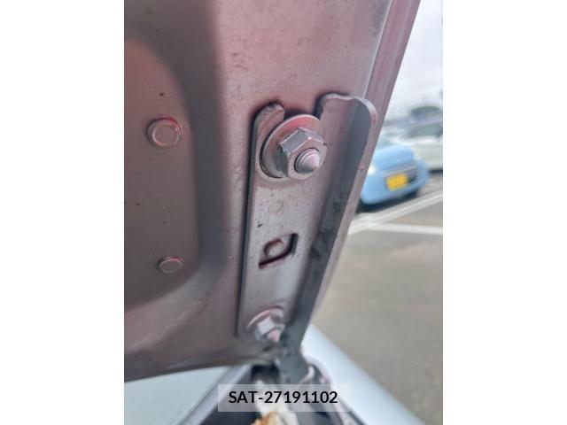 VolksWagen GOLF 2009-09 8458767-23