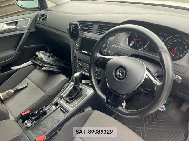 VolksWagen GOLF 2015-01 8486265-9