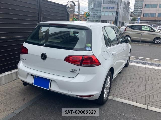 VolksWagen GOLF 2015-01 8486265-2