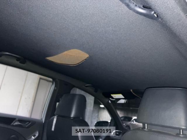 VolksWagen GOLF 2009-12 8486266-9
