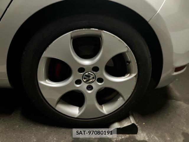 VolksWagen GOLF 2009-12 8486266-5