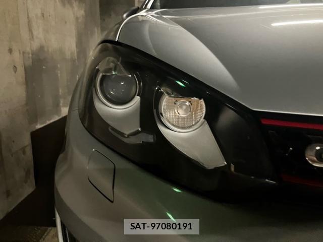 VolksWagen GOLF 2009-12 8486266-7