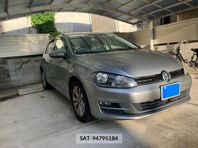VolksWagen GOLF 2013-10 8528201-1