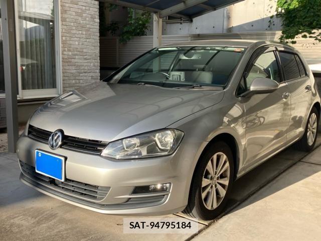 VolksWagen GOLF 2013-10 8528201-2