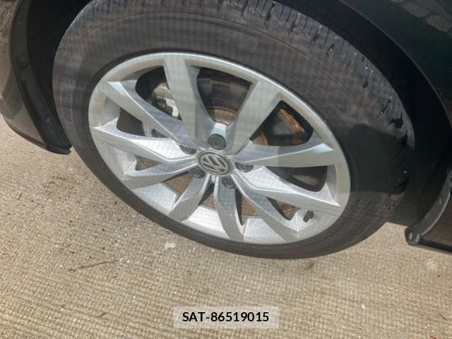 VolksWagen GOLF 2019-02 8528199-6