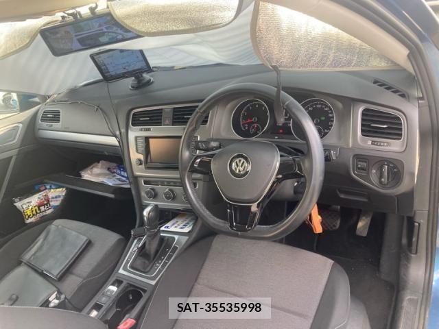 VolksWagen GOLF 2014-02 8528200-9