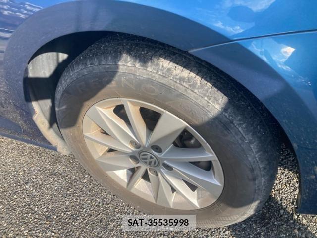 VolksWagen GOLF 2014-02 8528200-1