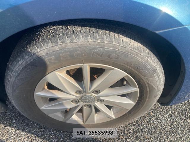 VolksWagen GOLF 2014-02 8528200-3