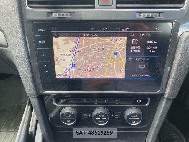 VolksWagen GOLF 2019-12 8564083-17