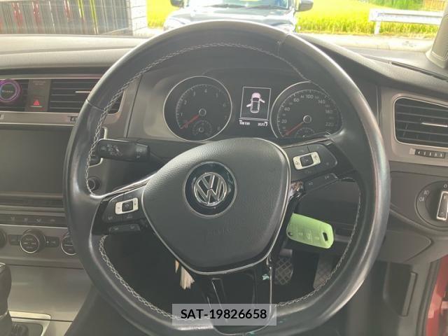 VolksWagen GOLF 2015-08 8564085-20