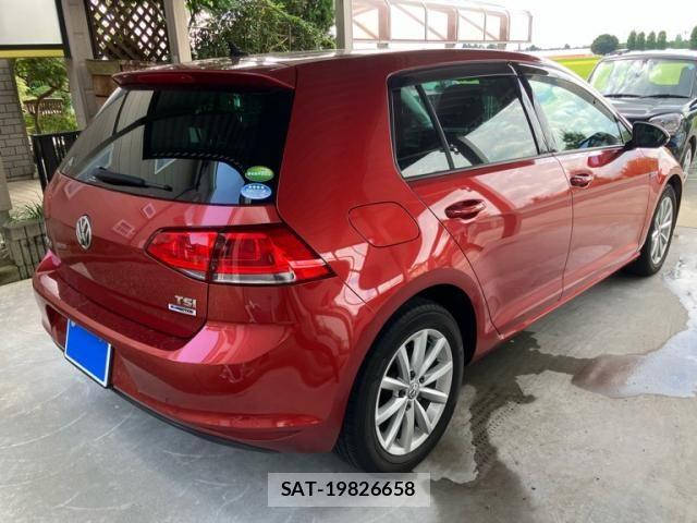 VolksWagen GOLF 2015-08 8564085-3
