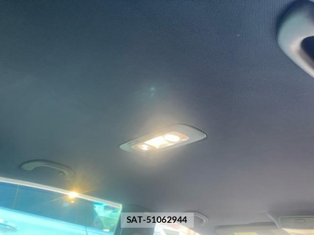 VolksWagen GOLF 2012-01 8629730-13