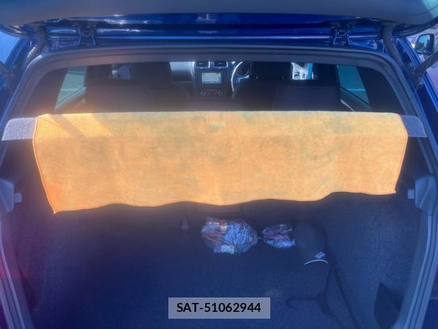 VolksWagen GOLF 2012-01 8629730-25