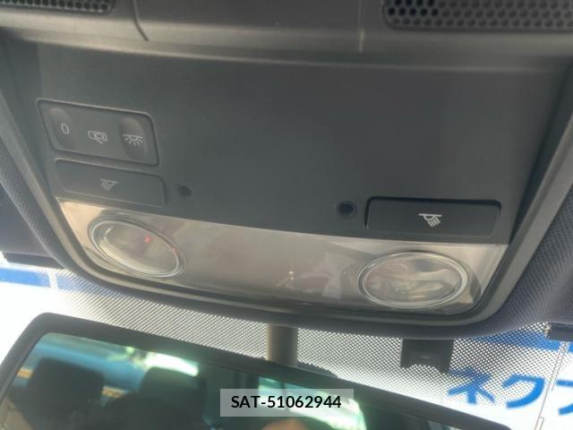 VolksWagen GOLF 2012-01 8629730-5