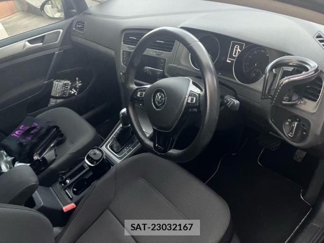 VolksWagen GOLF 2016-09 8629729-14