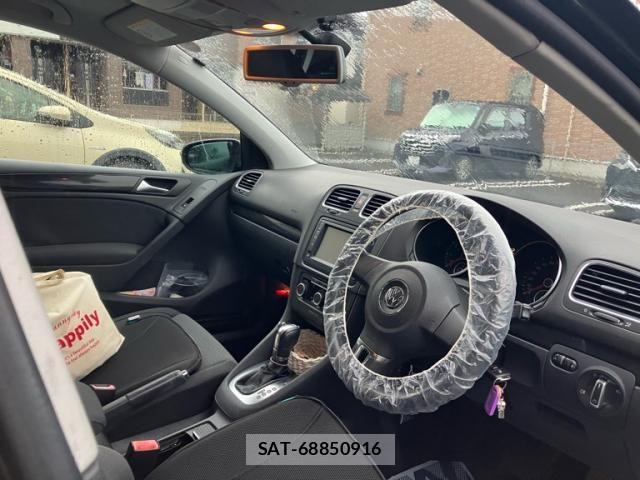 VolksWagen GOLF 2012-07 8629731-8