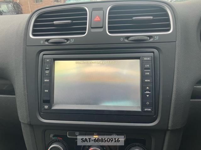 VolksWagen GOLF 2012-07 8629731-12