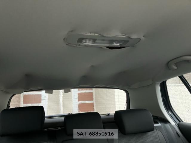 VolksWagen GOLF 2012-07 8629731-16