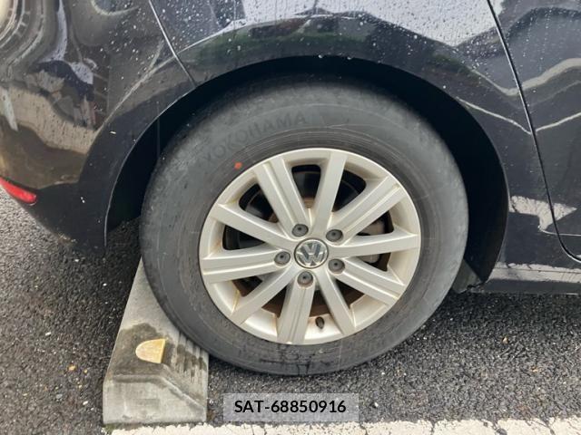 VolksWagen GOLF 2012-07 8629731-2