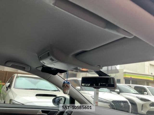 VolksWagen GOLF 2014-01 8662401-12