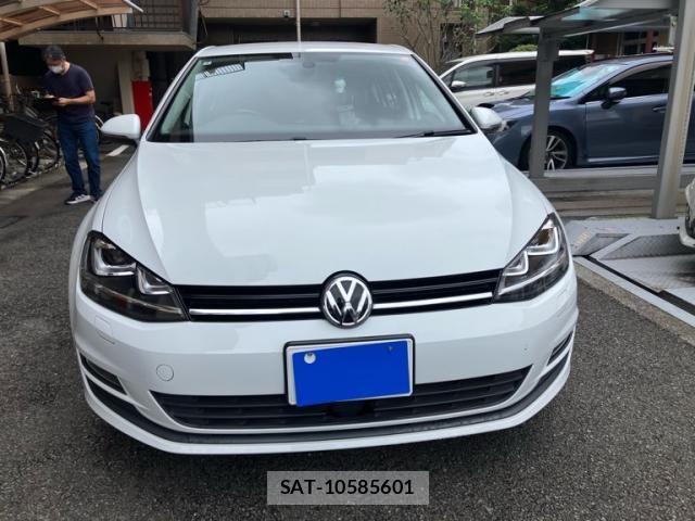 VolksWagen GOLF 2014-01 8662401-2