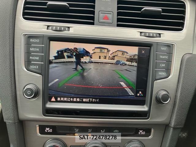 VolksWagen GOLF 2014-10 8662402-21