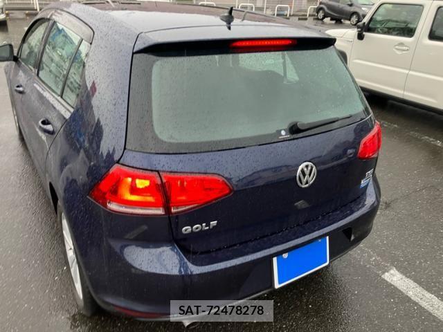 VolksWagen GOLF 2014-10 8662402-6