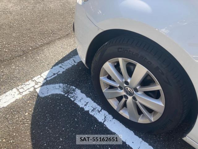 VolksWagen GOLF 2013-03 8667136-6