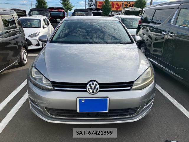 VolksWagen GOLF 2014-03 8662403-1