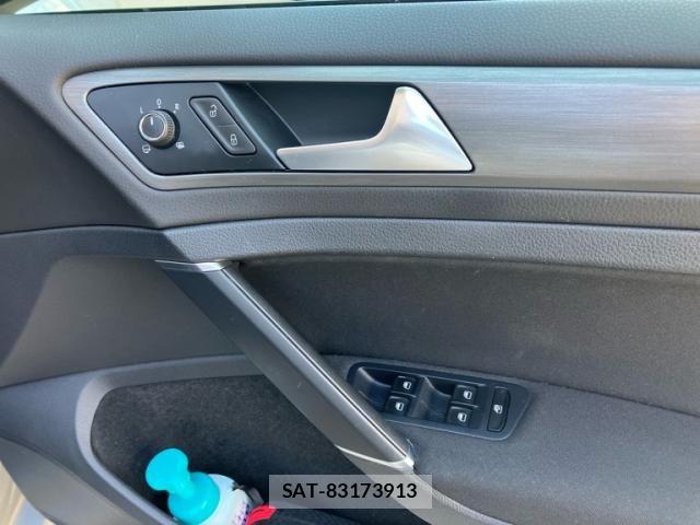 VolksWagen GOLF 2013-11 8686923-14