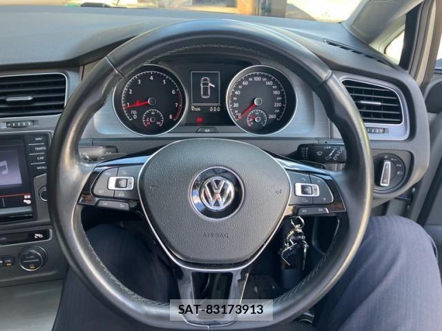 VolksWagen GOLF 2013-11 8686923-15