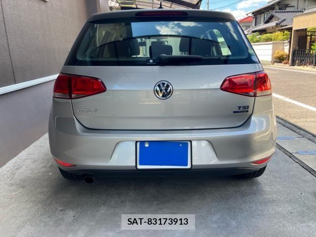 VolksWagen GOLF 2013-11 8686923-3