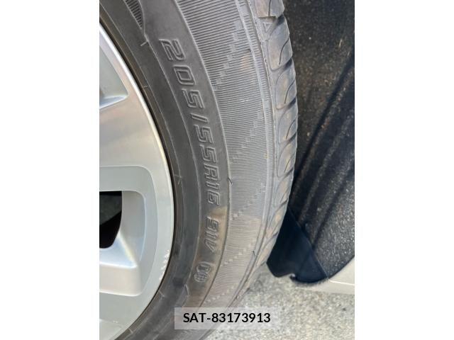 VolksWagen GOLF 2013-11 8686923-7