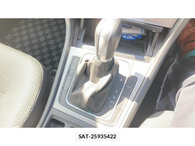 VolksWagen GOLF 2015-06 8746835-13