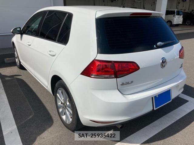 VolksWagen GOLF 2015-06 8746835-2
