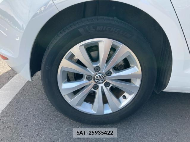 VolksWagen GOLF 2015-06 8746835-6