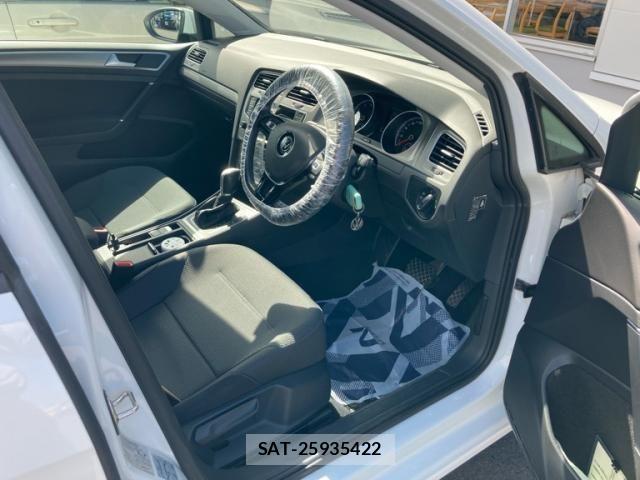 VolksWagen GOLF 2015-06 8746835-7